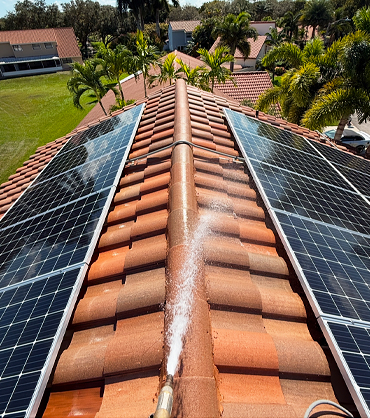 Surface Clean Pressure & Softwash, Roof Cleaning Solar (Before-After)
